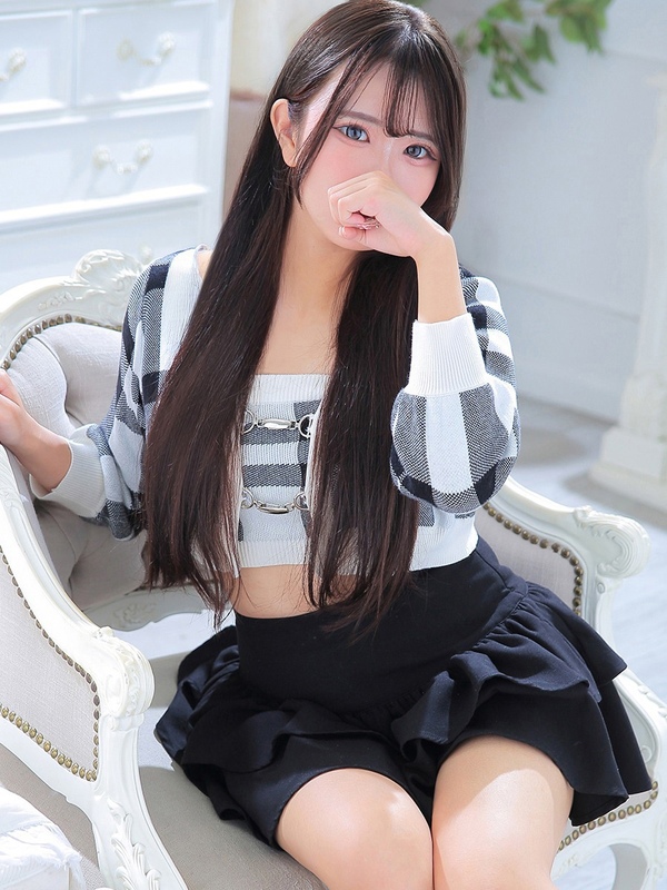 奈々【ナナ】